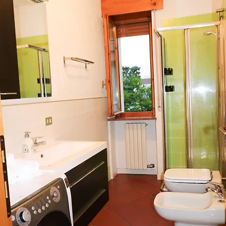 Desenzanino Apartment *